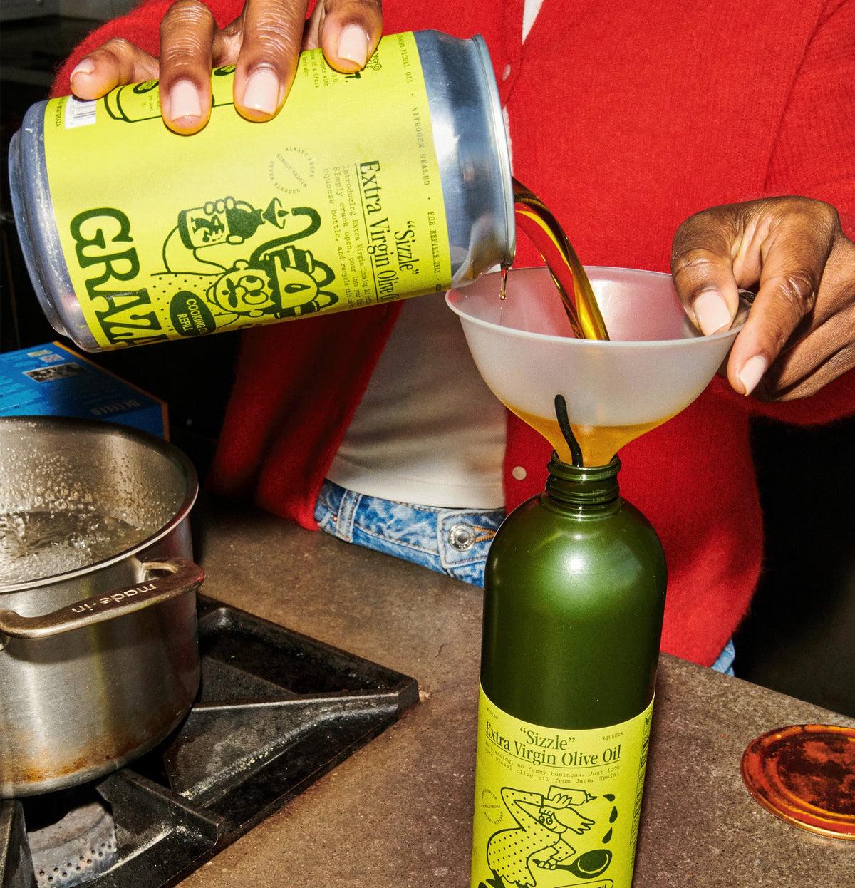 “Sizzle Refill” 1 Can